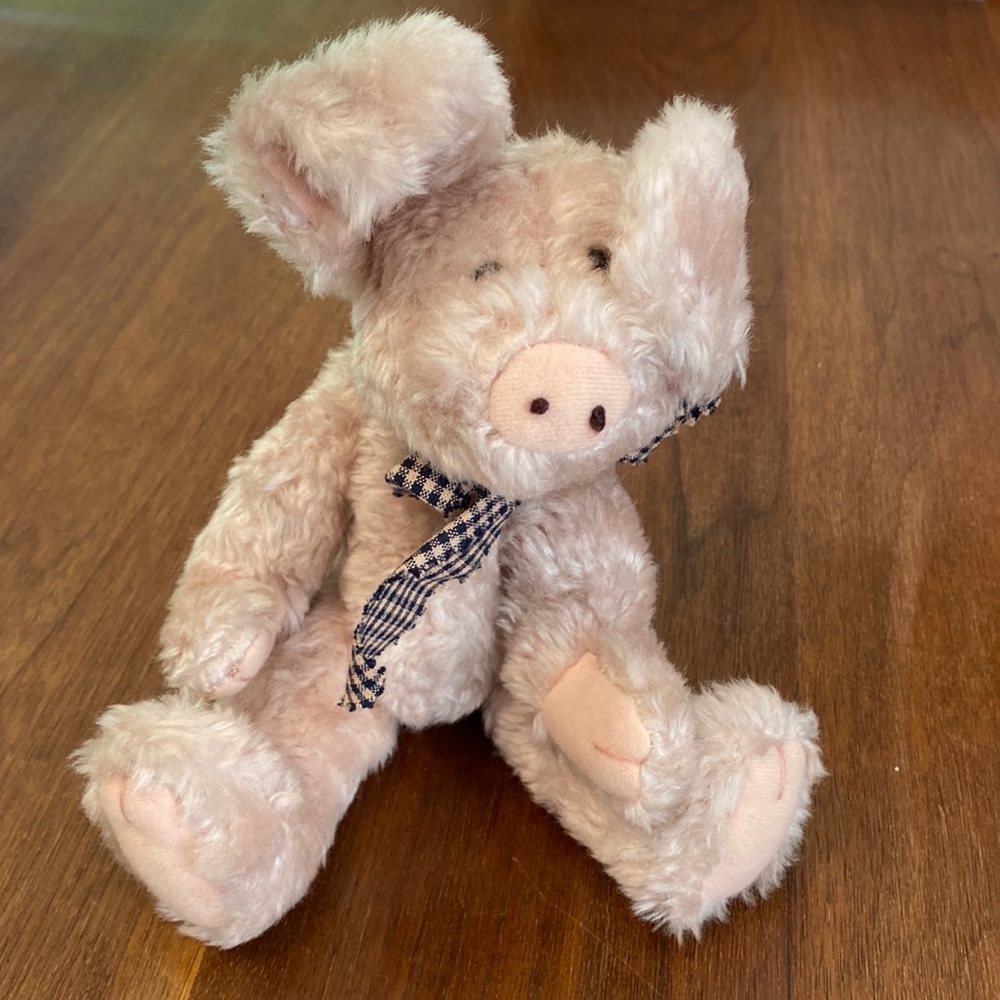 J.B.Bean pig